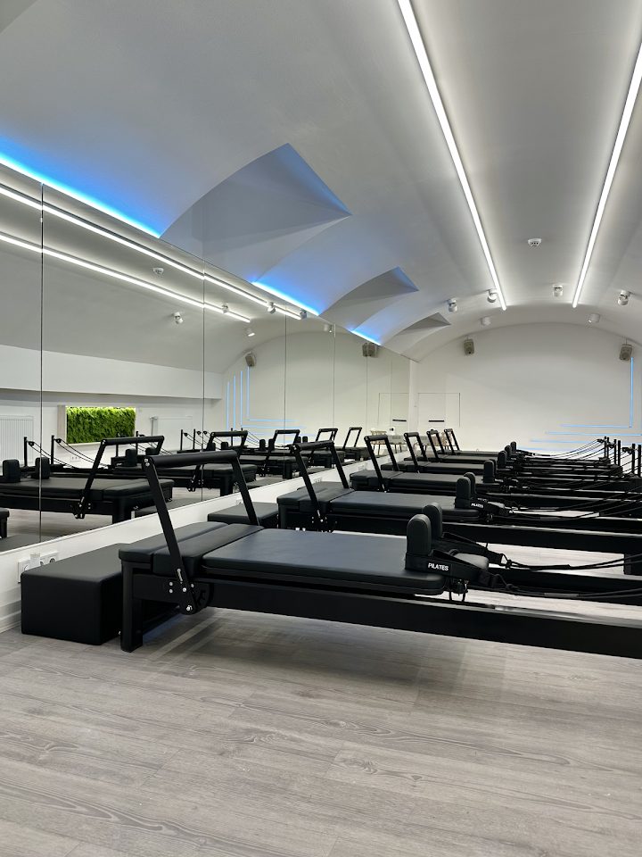 Bestie Pilates Club – Pilates