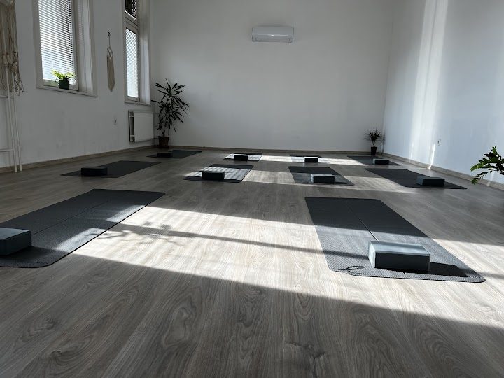 Bogi Yoga Studio - Jógastúdió – Jóga Zalaegerszeg