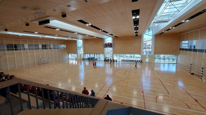 Dám Károly Sportaréna – Fitness