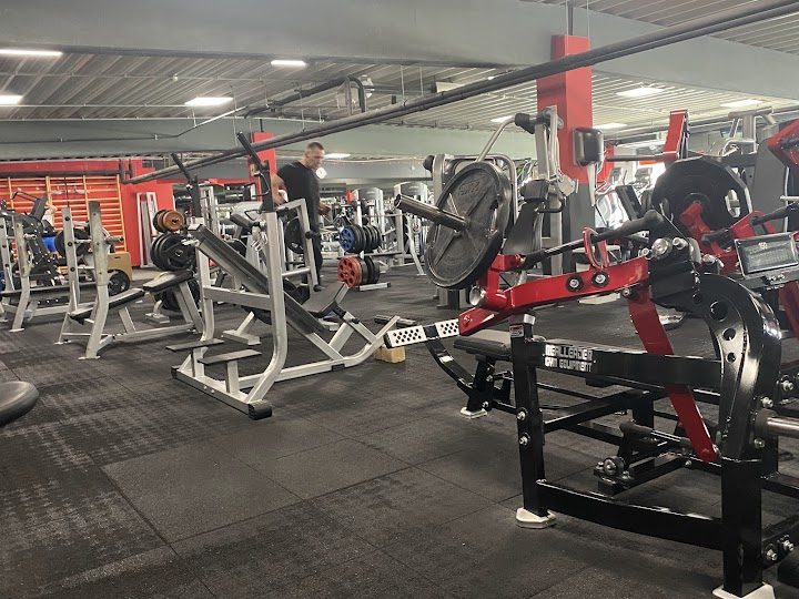 Fitness5 & Gym – Fitness Budapest
