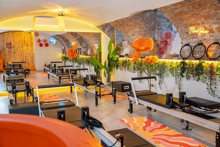 FlowerPower Pilates Studio – Pilates