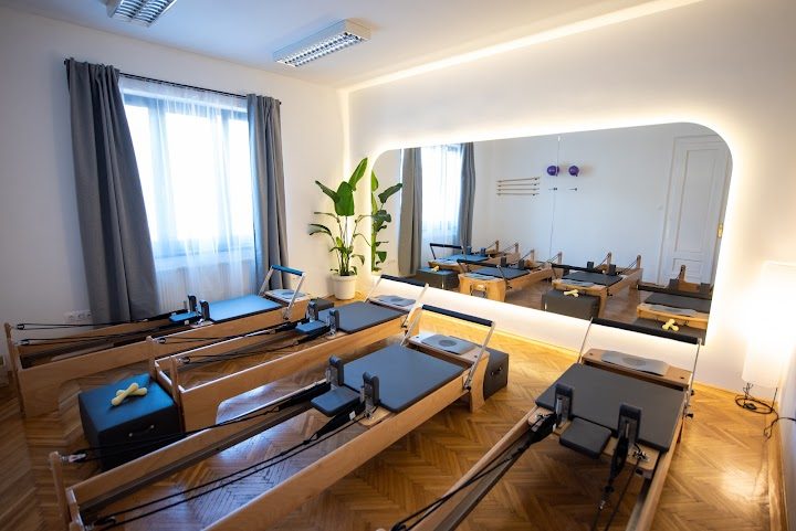 Form. Pilates és Mozgásstúdió – Pilates
