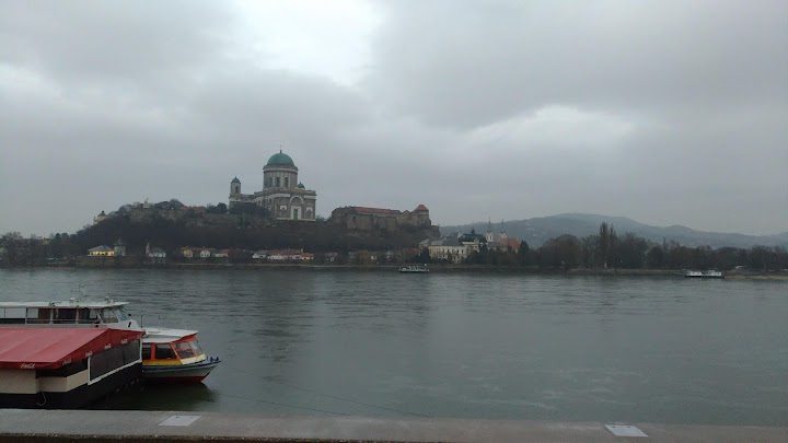 Hėtholdház – Jóga Budapest
