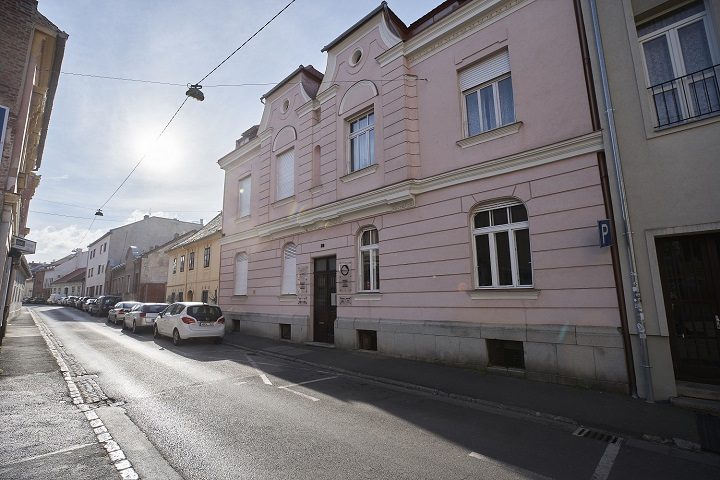 Jógaház Pécs – Jóga