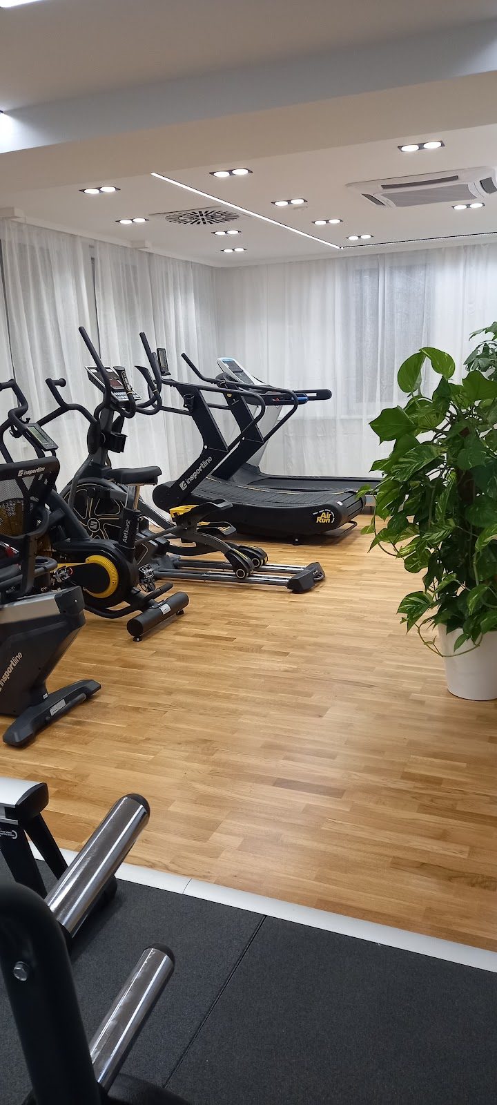 KIS Fitness & Wellness – Fitness