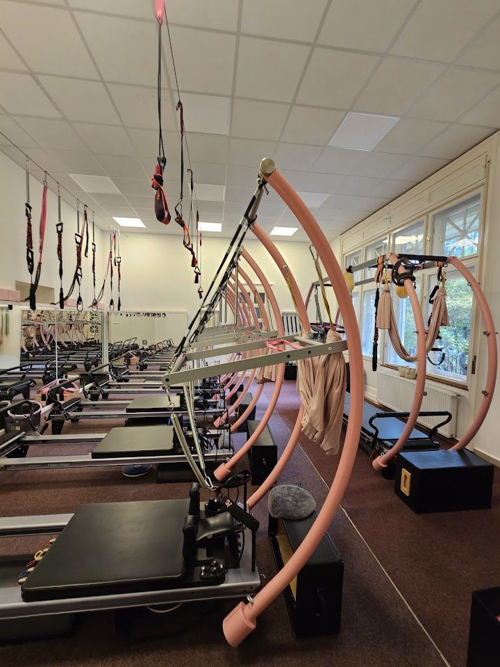 New Pilates by AD - Decker Anna Stúdió (Hűvösvölgy) – Pilates