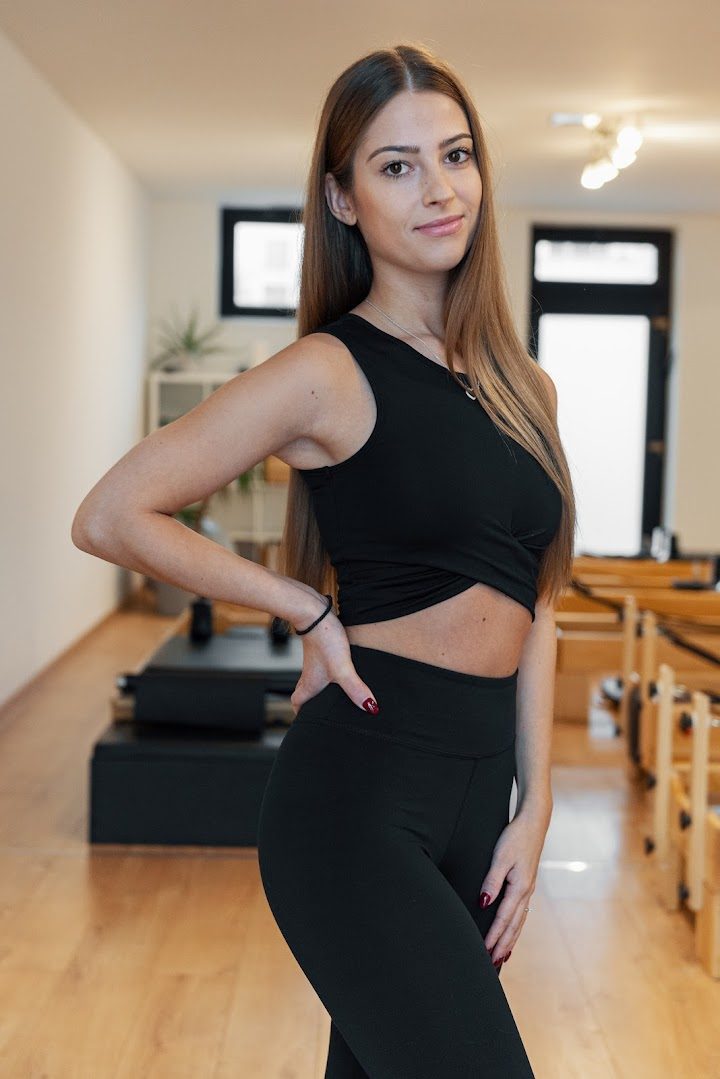 Sipos Pálma - Reformer és Talaj Pilates, Barre Instruktor – Pilates Budapest