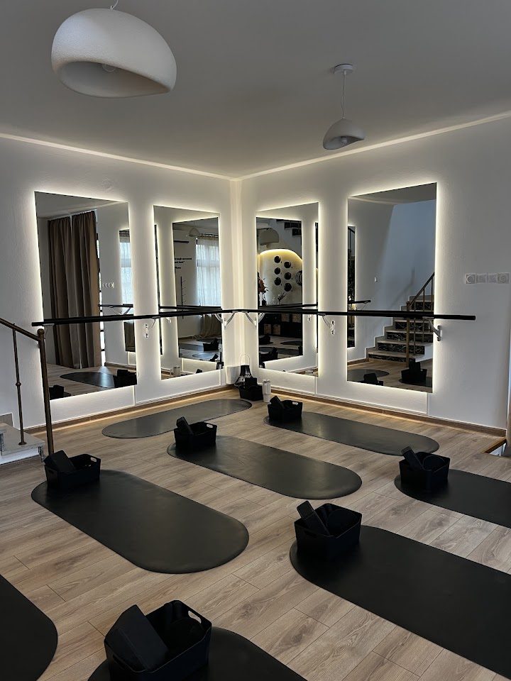 Slou Movement Studio – Pilates