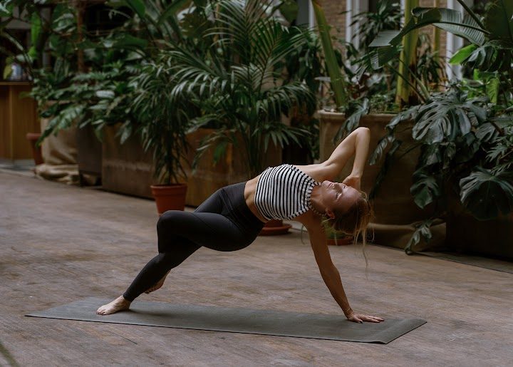 Sword and Yoga - Yoga Retreats in Europe – Jóga Budapest