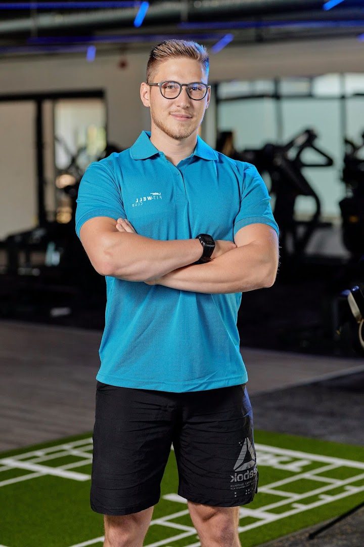 Szvetlik Csongor Személyi Edző és Gerinctréner Győr – Fitness Győr